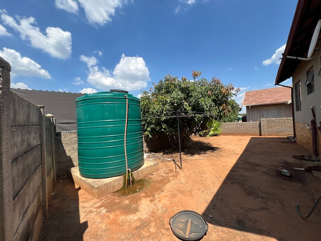 3 Bedroom Property for Sale in Tlhabane West North West